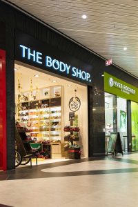 deco architects the body shop front